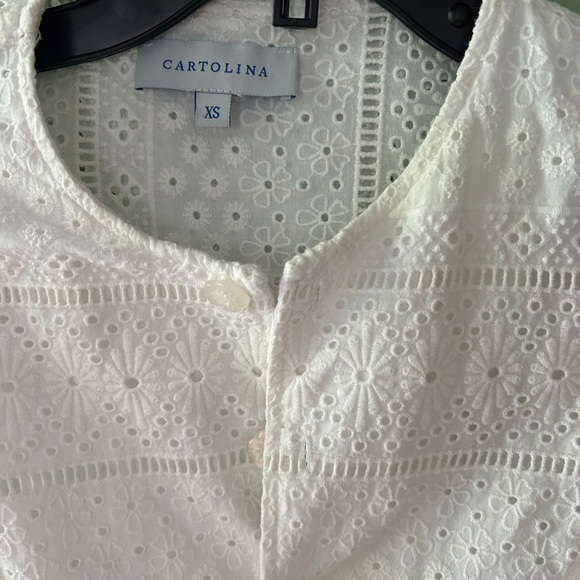 Cartolina Nantucket The Ophelia Dress in white eyelet - Picture 4 of 11